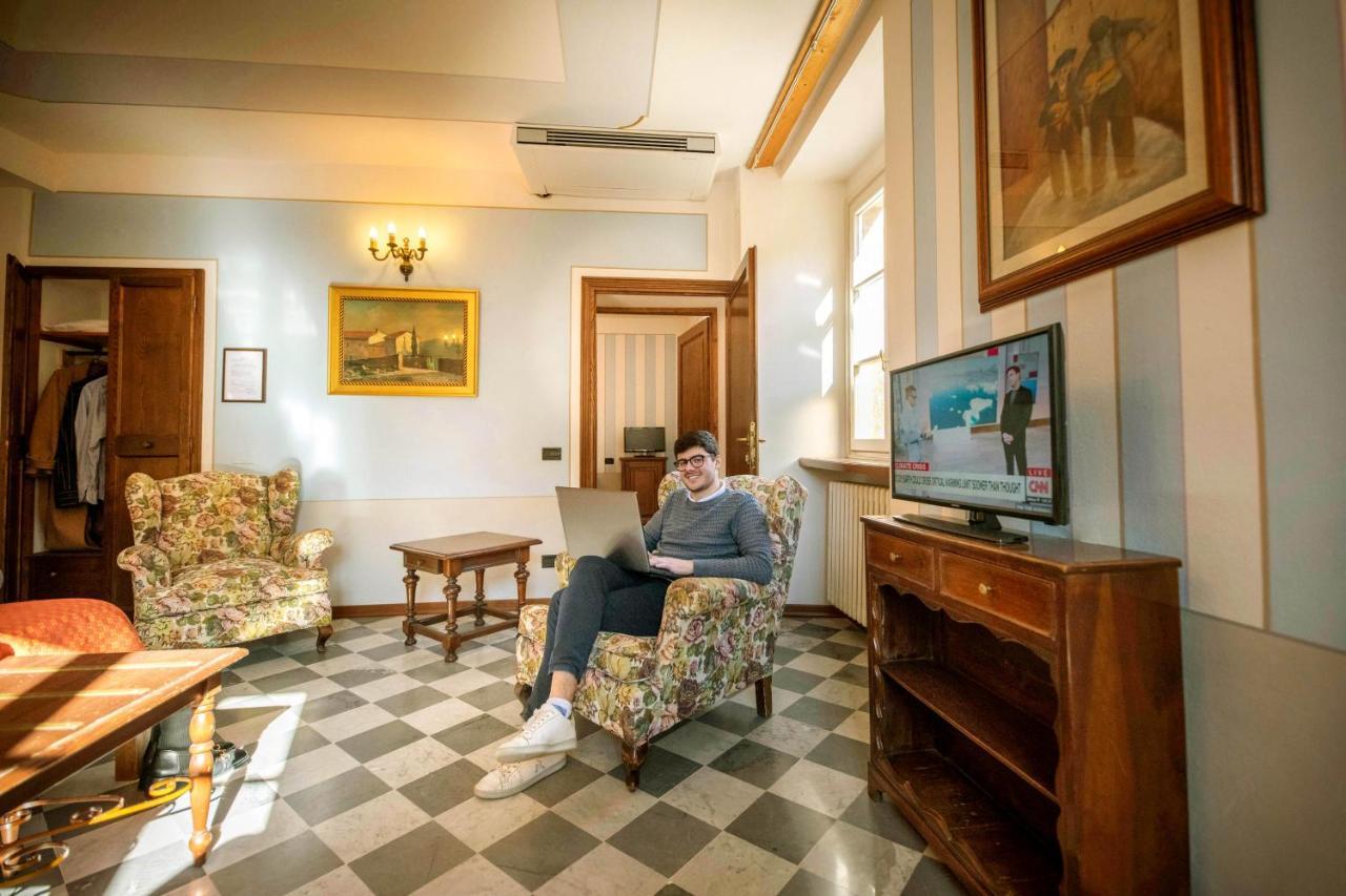 Park Hotel Regina - With Air-Condition And Pool Bagni di Lucca Dış mekan fotoğraf